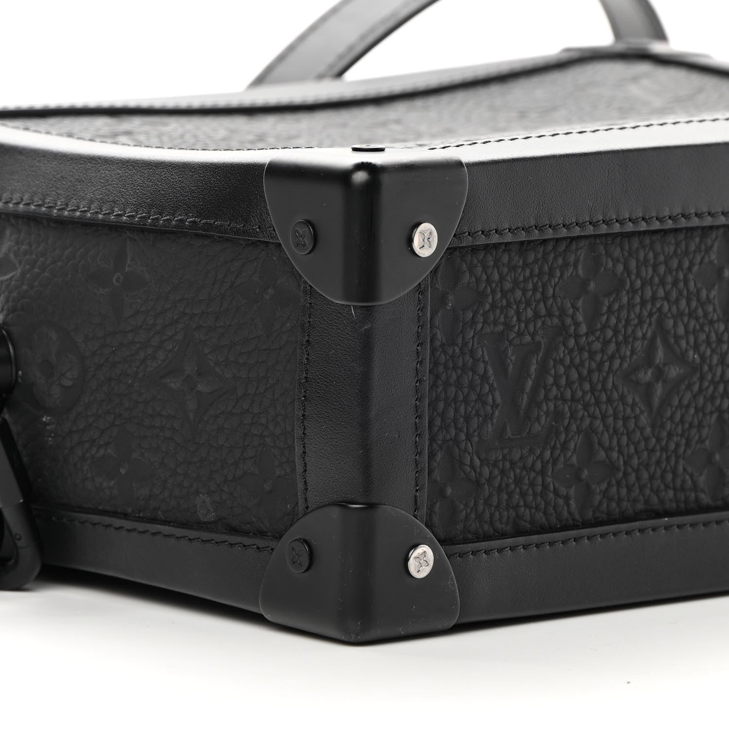 Louis Vuitton Taurillon Monogram Solar Ray Soft Trunk Black 8 of 11