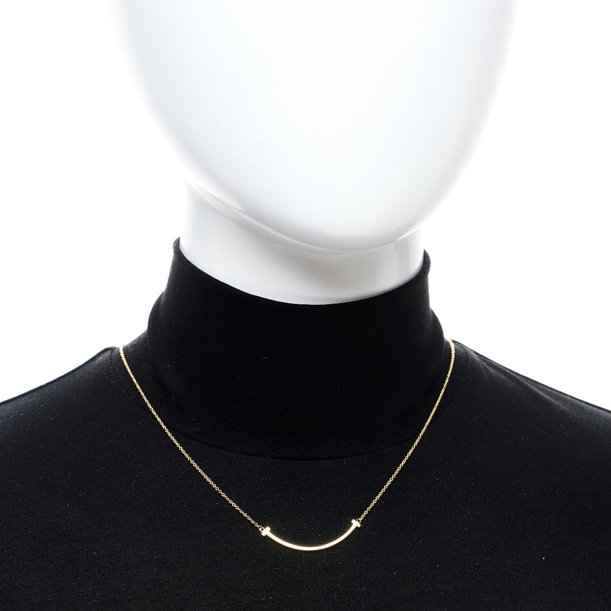 18K Yellow Gold Small T Smile Pendant Necklace