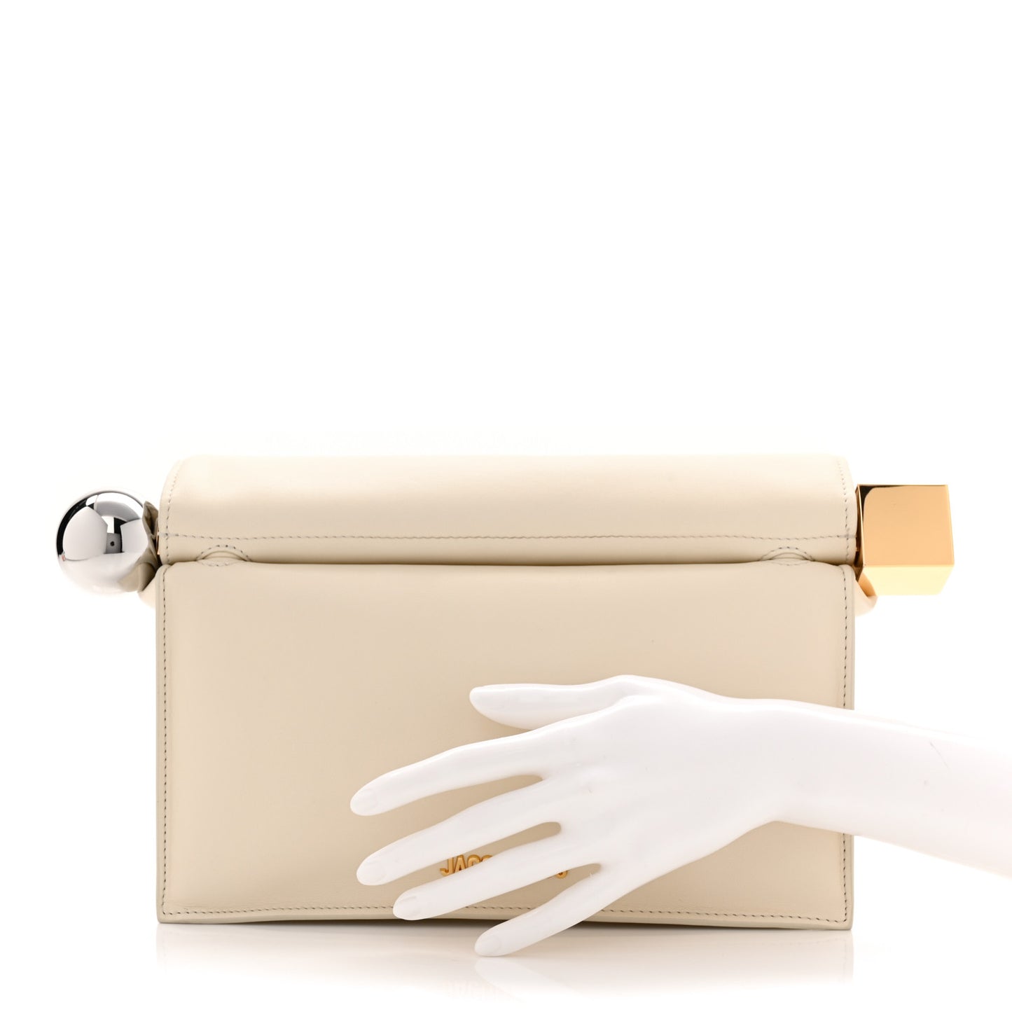Smooth Calfskin La Pochette Rond Carre Light Ivory