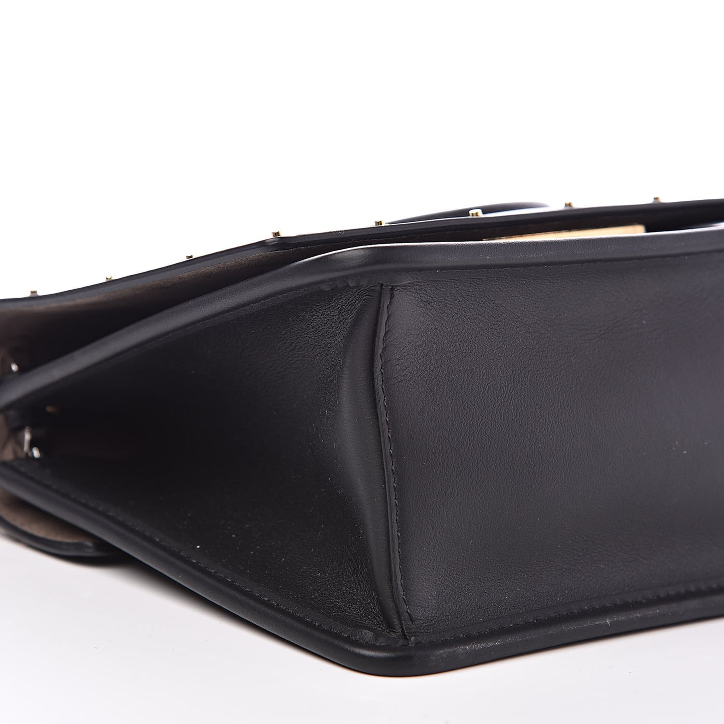 Vitello Liberty F is Studded Small Kan I Shoulder Bag Black
