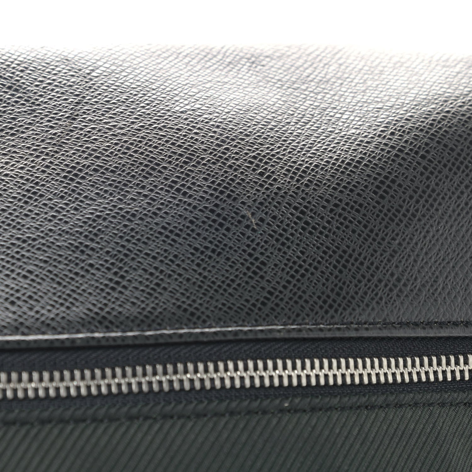 Louis Vuitton Taiga Dersou Messenger Bag Ardoise 10 of 17