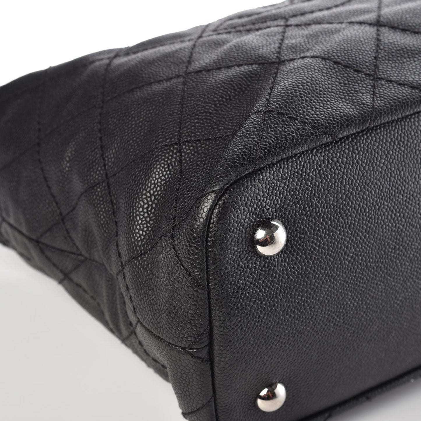 Grained Calfskin Quilted Small Daily Shopping Tote Black