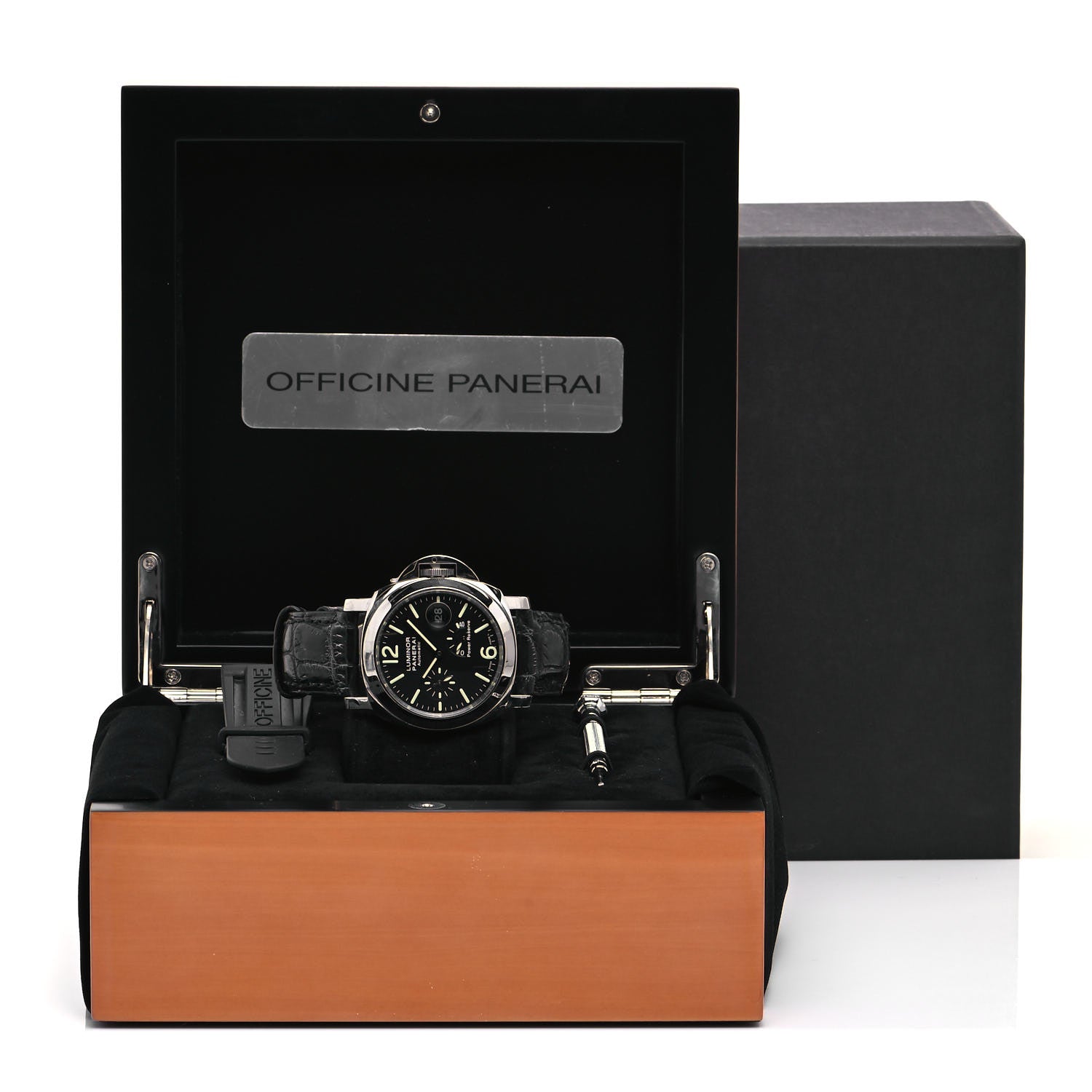 Panerai Stainless Steel Alligator 44mm Luminor 3 Day Power Reserve Automatic Watch Black PAM00090 5 of 5