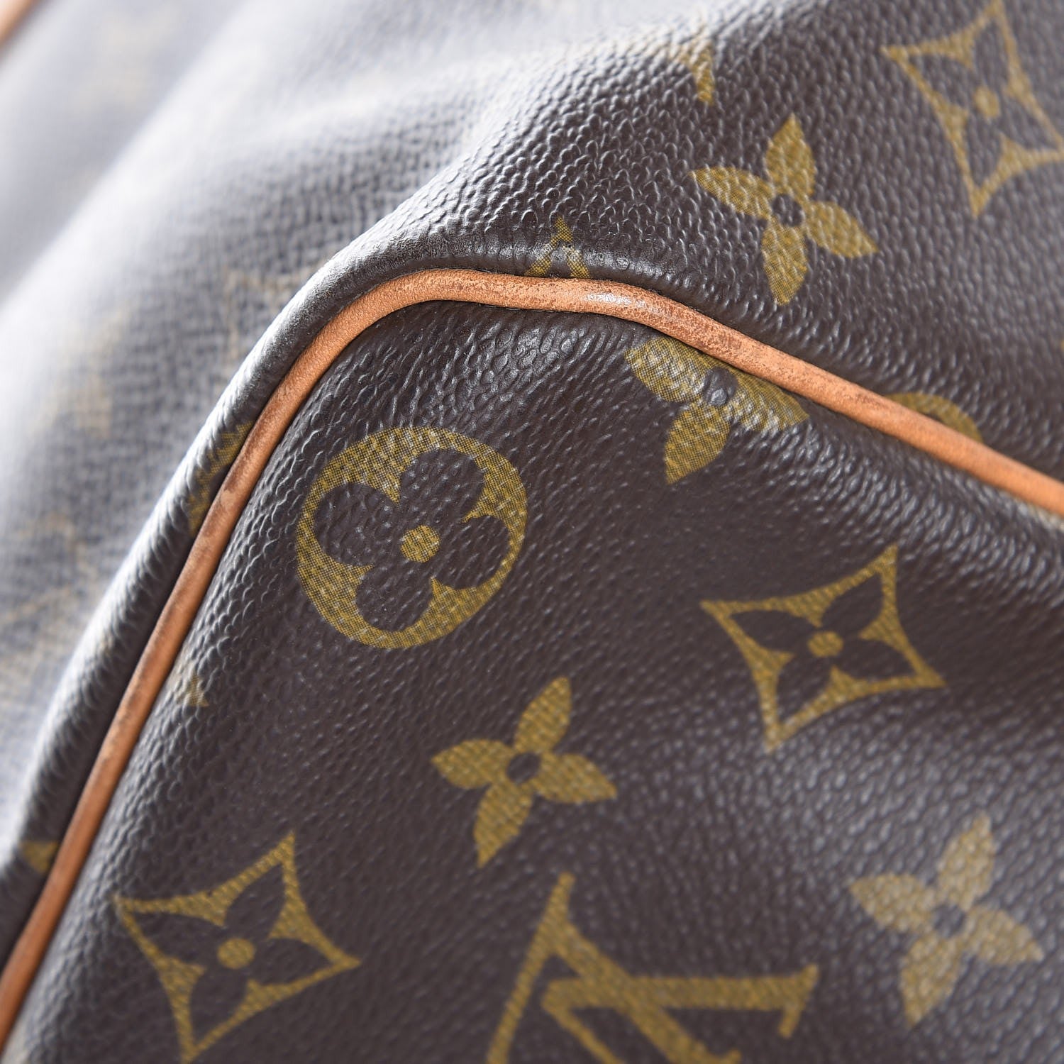 Louis Vuitton Monogram Keepall 45 16 of 19