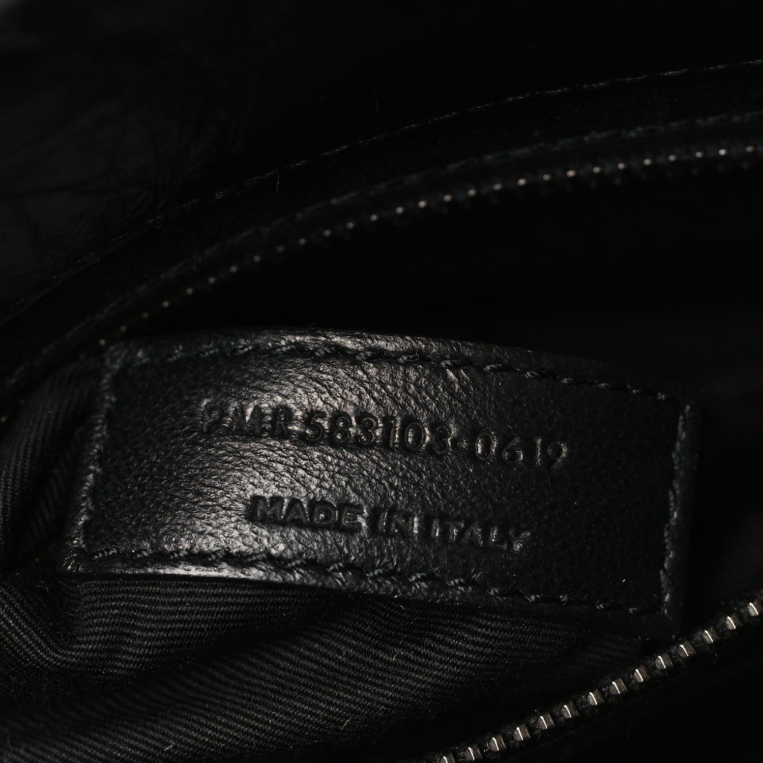 Saint Laurent Crinkled Calfskin Matelasse Monogram Niki Chain Wallet Black 7 of 9