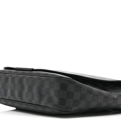 Louis Vuitton Damier Graphite Daniel MM 10 of 10