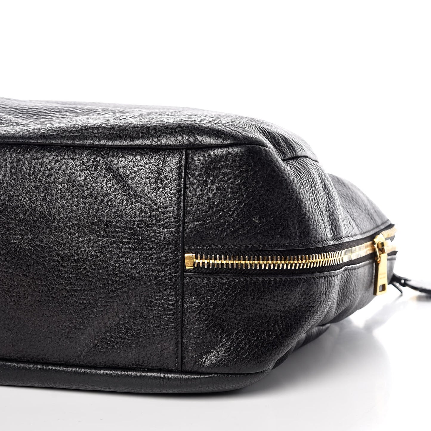 Vitello Daino Side Zip Pocket Hobo Black
