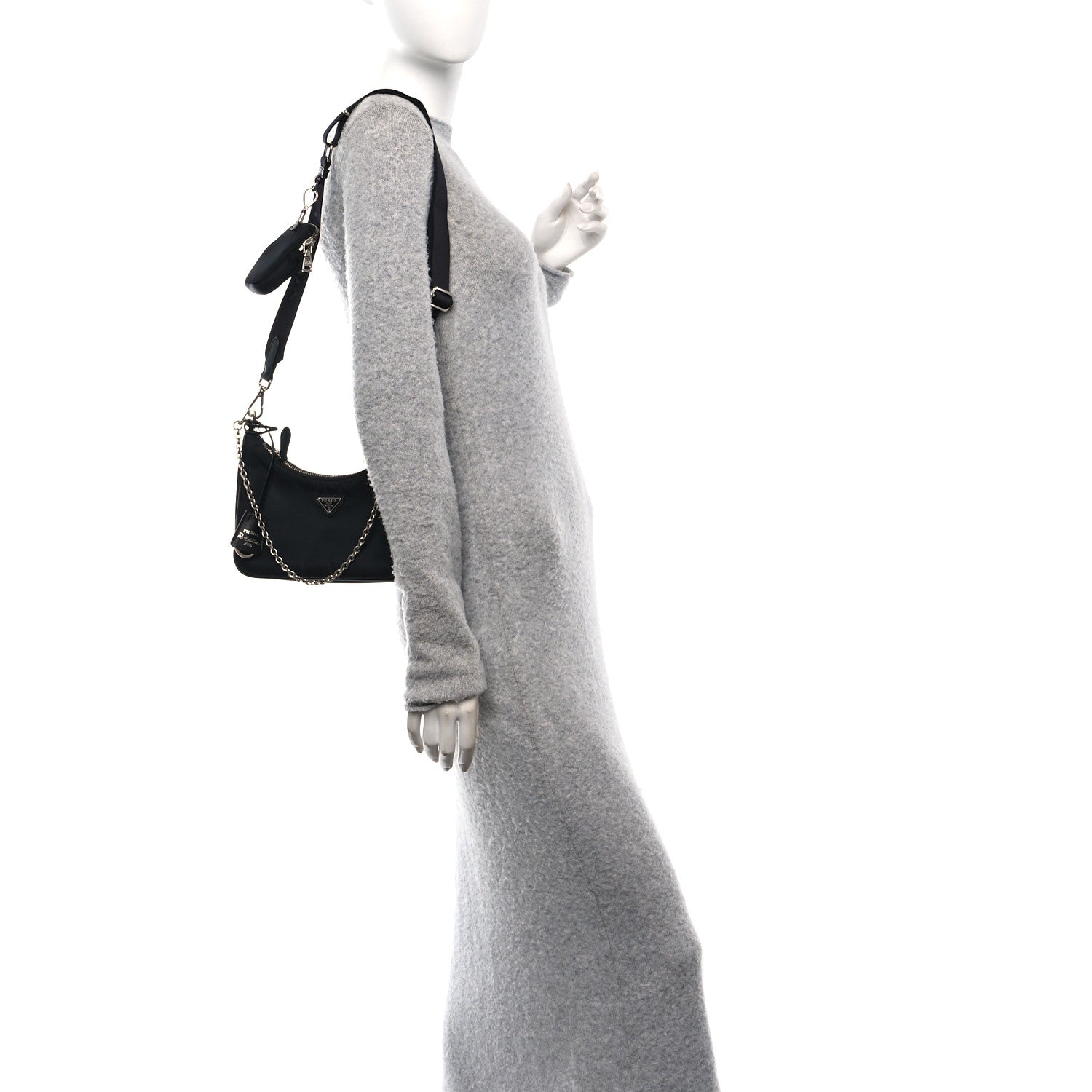 Prada Nylon Re-Edition 2005 Shoulder Bag Black 2 of 12