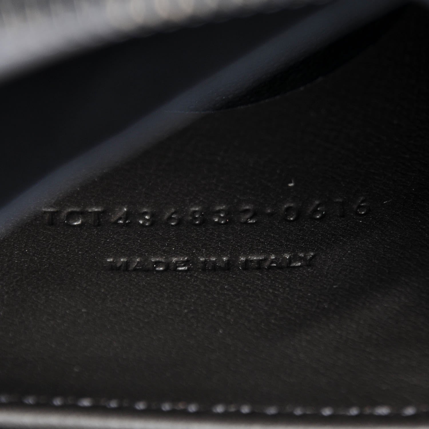 Saint Laurent Calfskin Crocodile Embossed Small Monogram Downtown Cabas Earth 8 of 10