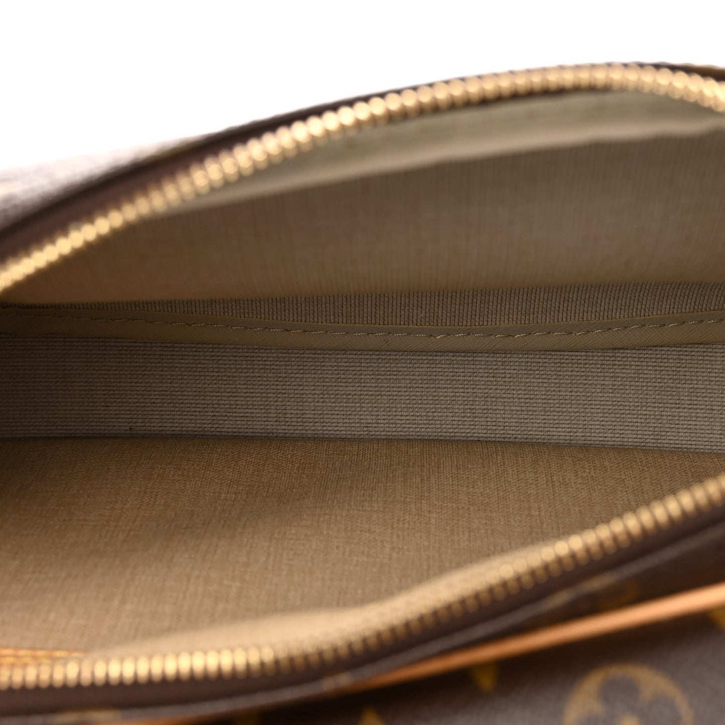 Monogram Reporter PM