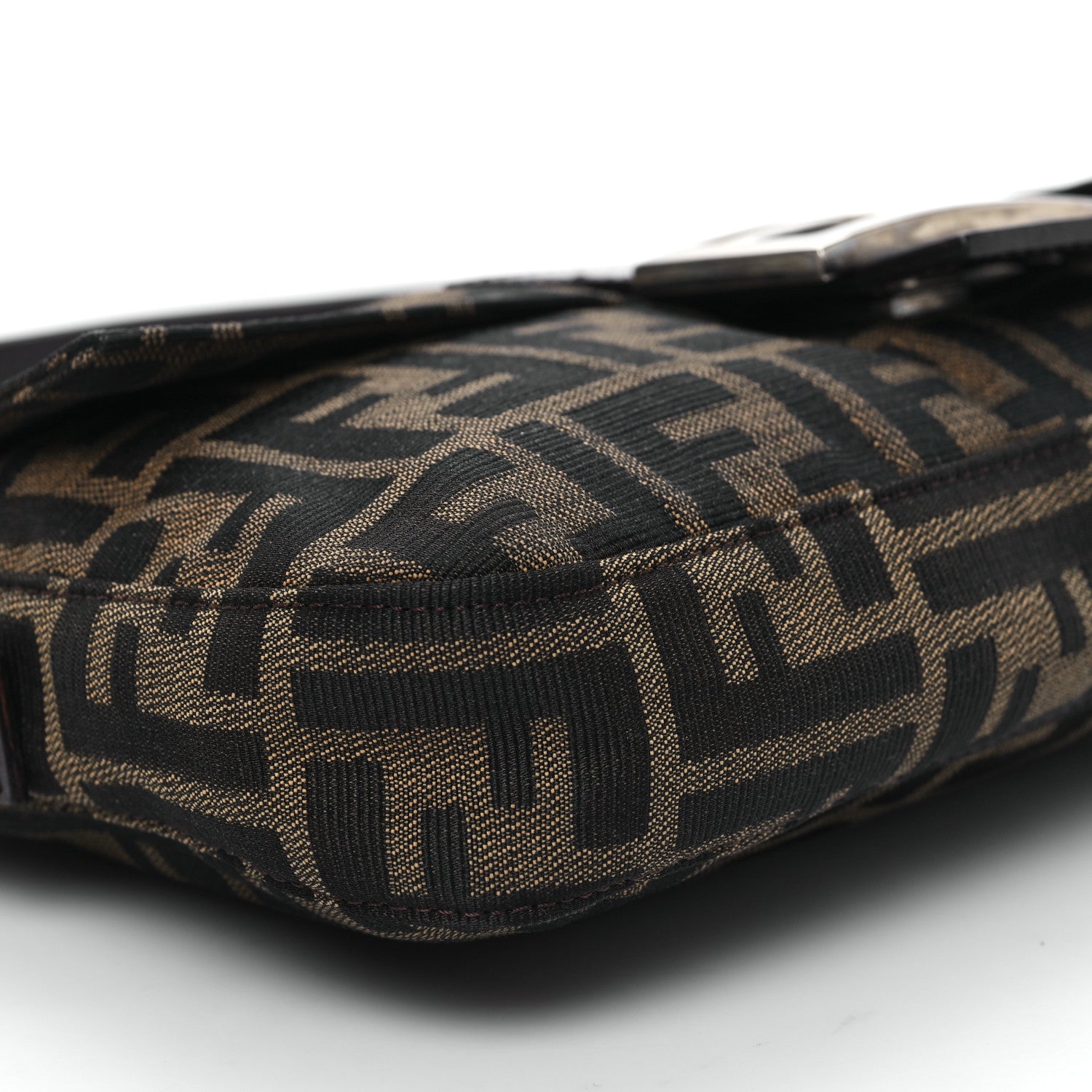 Fendi Zucca Baguette Tobacco 7 of 8