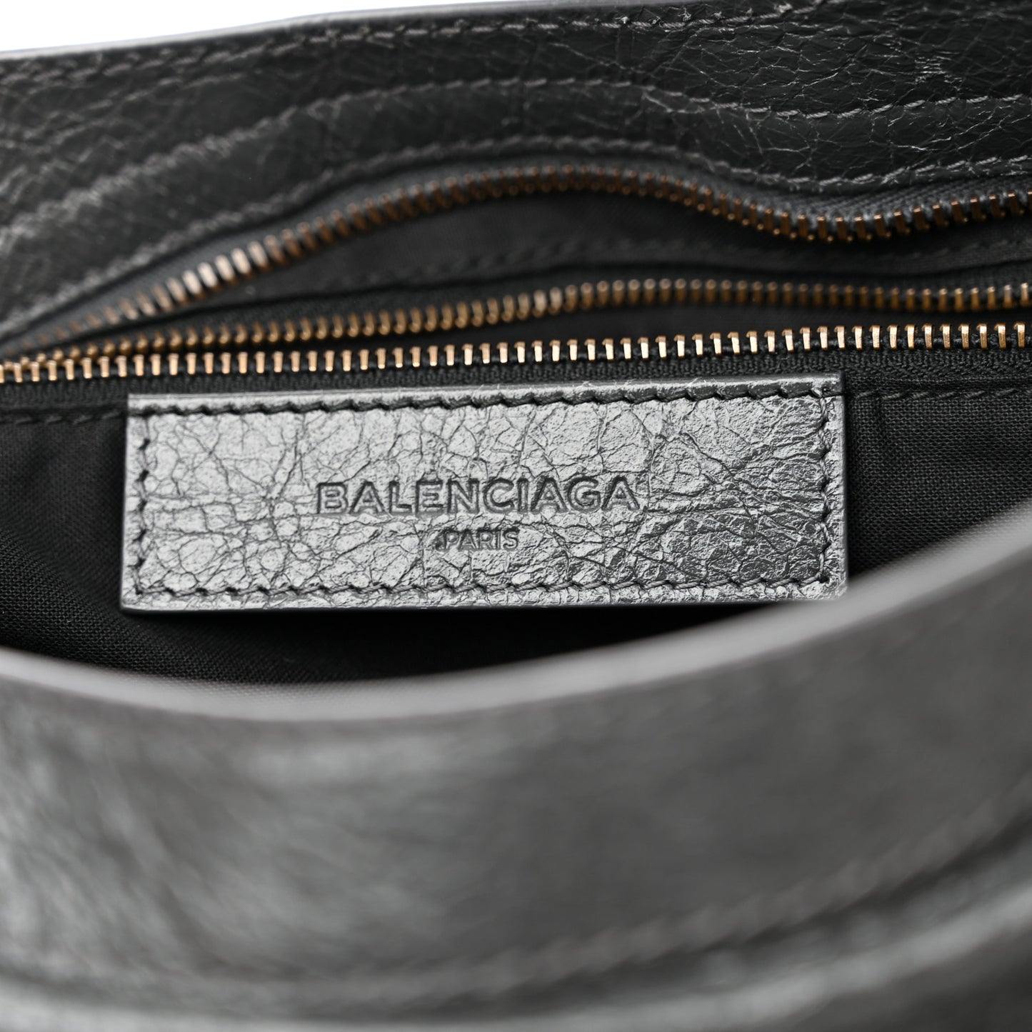 Agneau Giant 12 Gunmetal Hardware City Gris Fossile