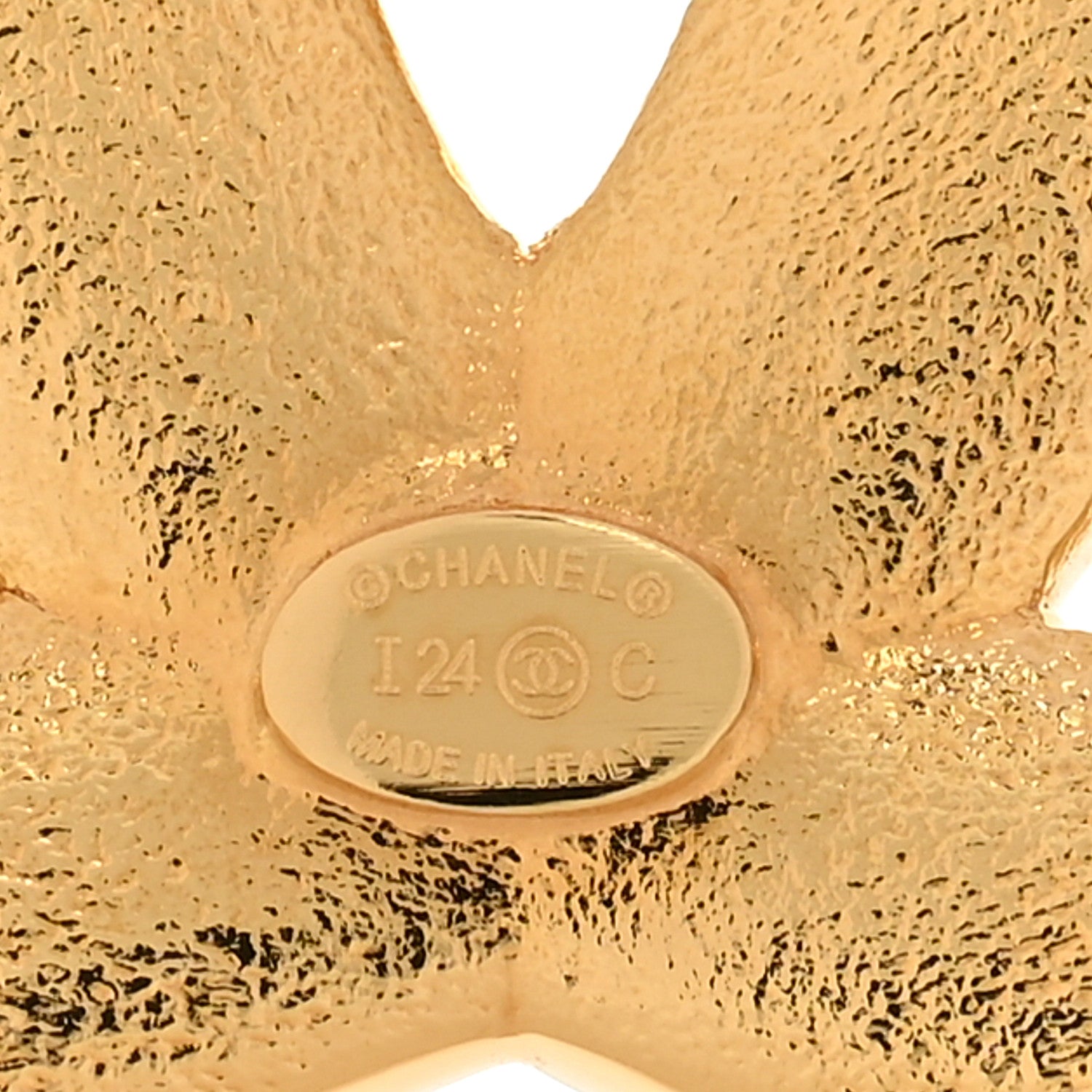Chanel Metal Resin CC Star Brooch Gold Black 3 of 4