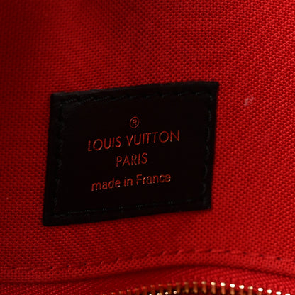 Louis Vuitton Reverse Monogram Giant Onthego MM 7 of 14