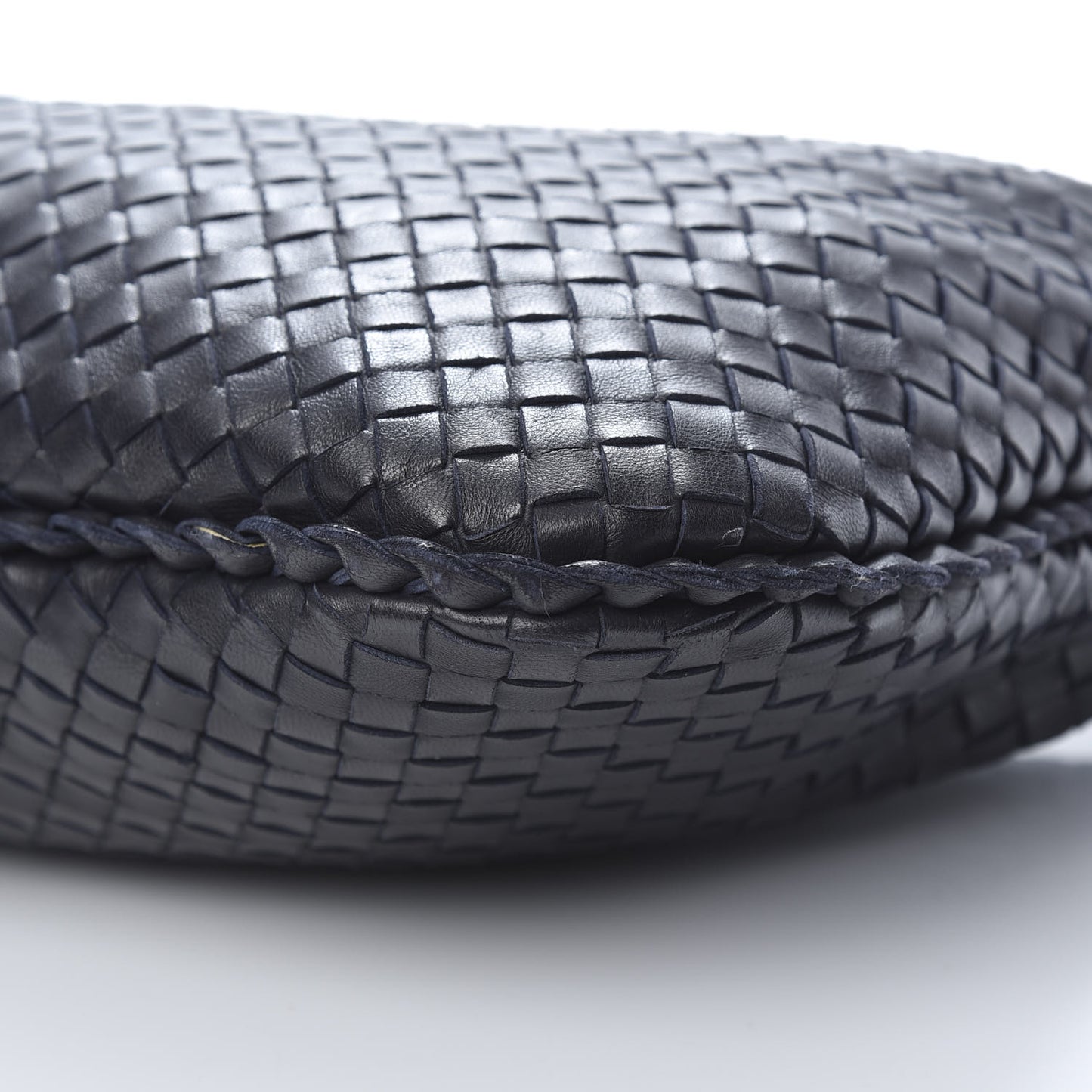Nappa Intrecciato Medium Veneta Hobo Black