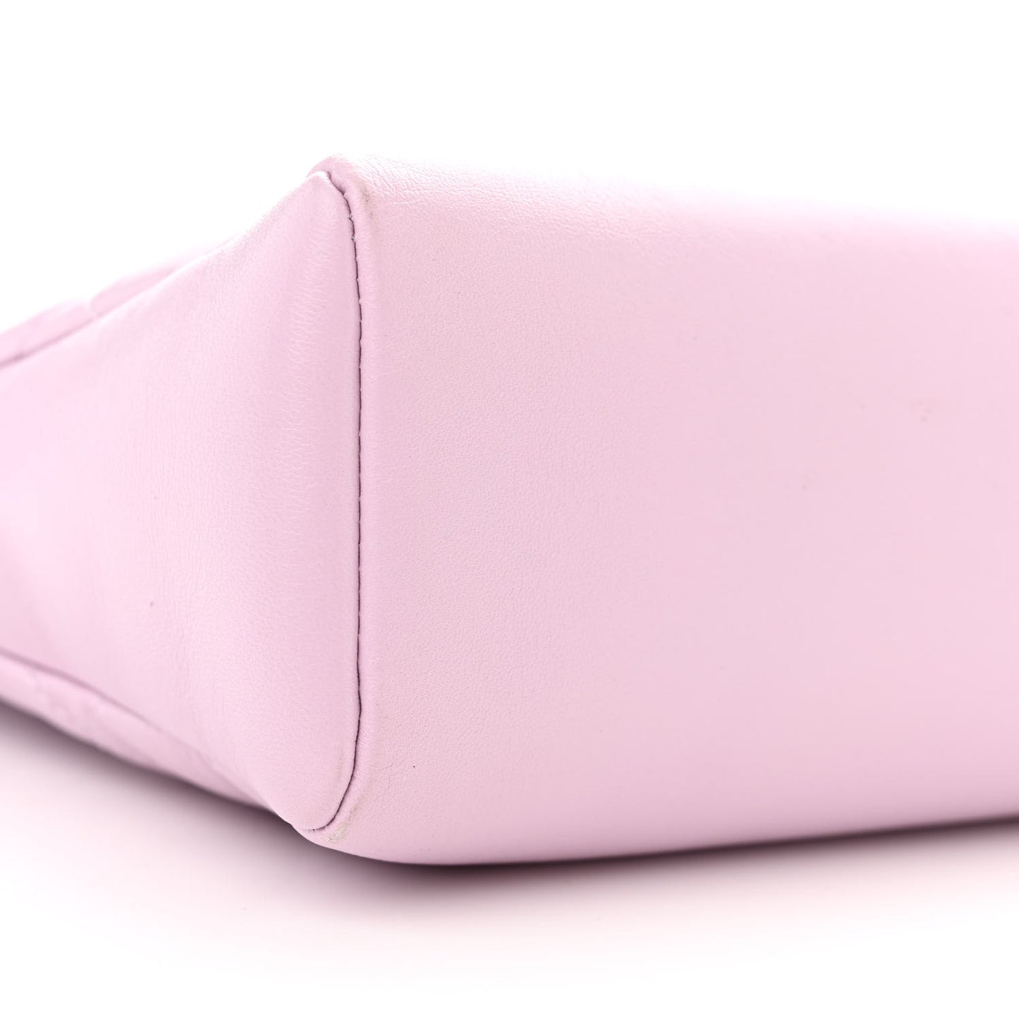 Shiny Lambskin Quilted 31 Shopping Bag Light Purple