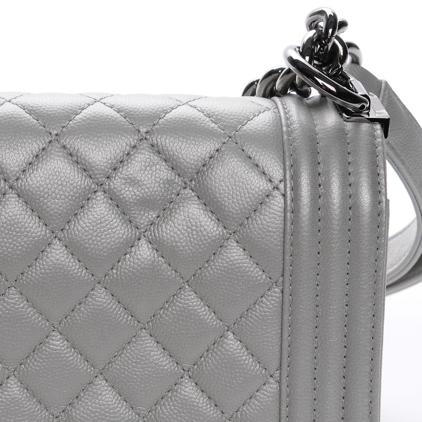 Metallic Caviar Quilted Medium Boy Flap Silver