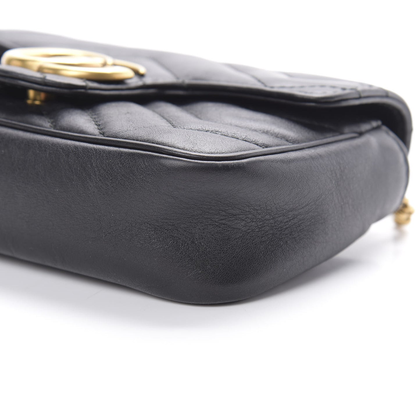 Calfskin Matelasse Super Mini GG Marmont Shoulder Bag Black