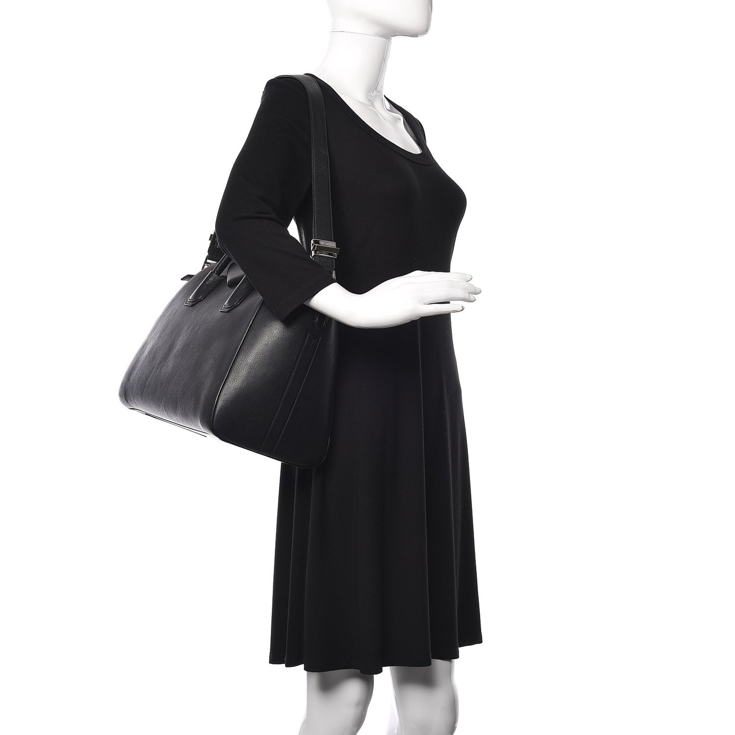 Sugar Goatskin Medium Antigona Black