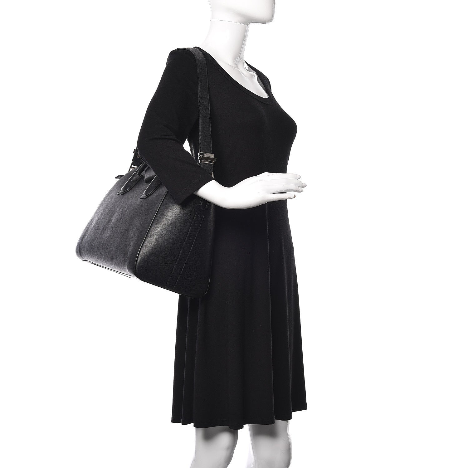 Givenchy Sugar Goatskin Medium Antigona Black 3 of 19