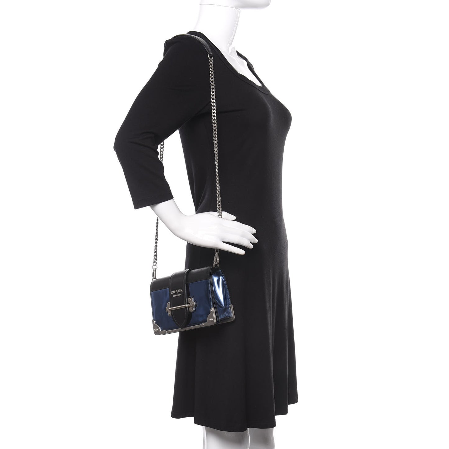 Metallic Vitello Saffiano Cahier Bag Denim Black