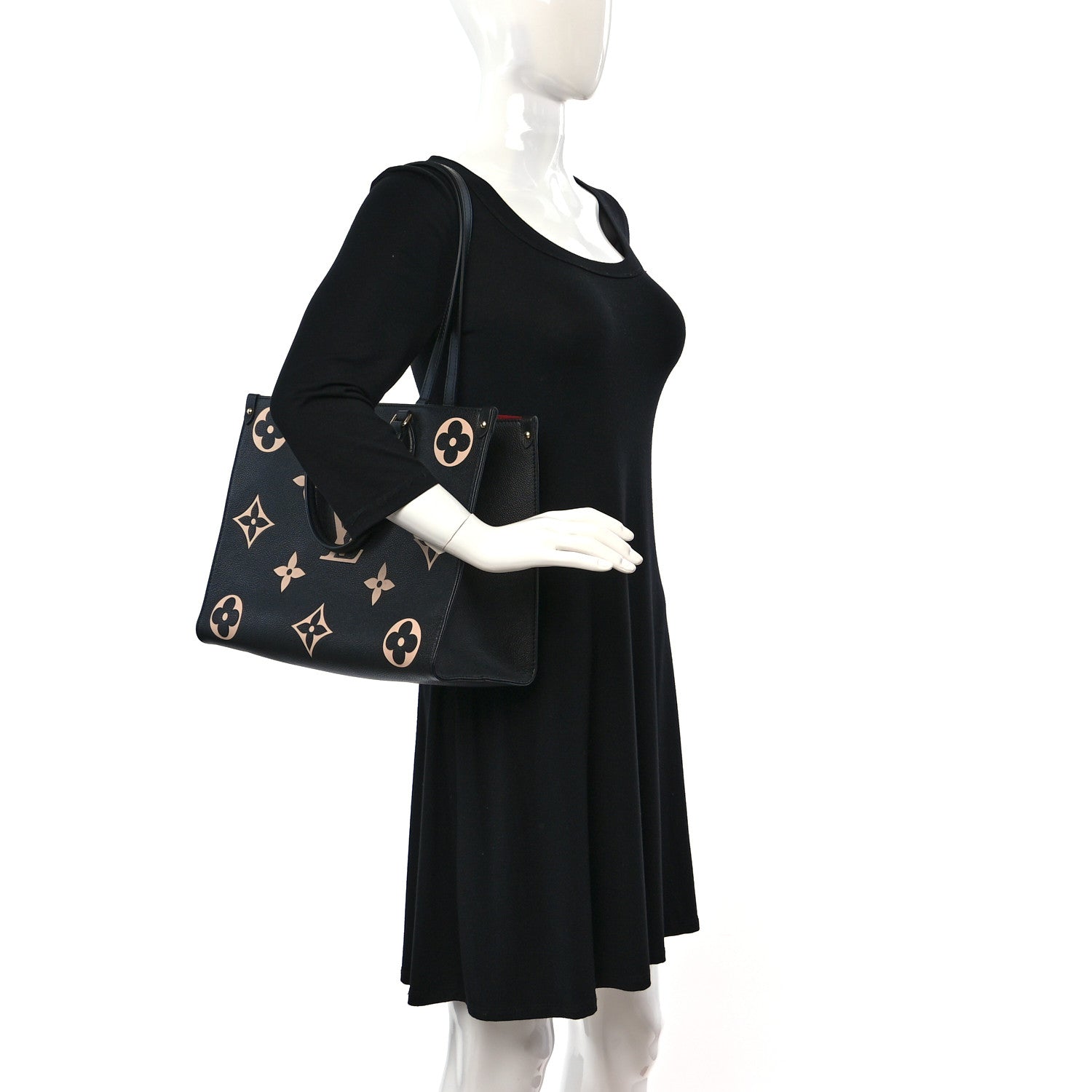 Louis Vuitton Empreinte Monogram Giant Onthego MM Black Beige 2 of 9