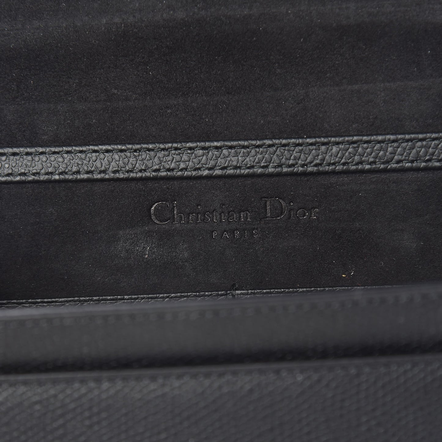 Calfskin 30 Montaigne 2 in 1 Pouch Black