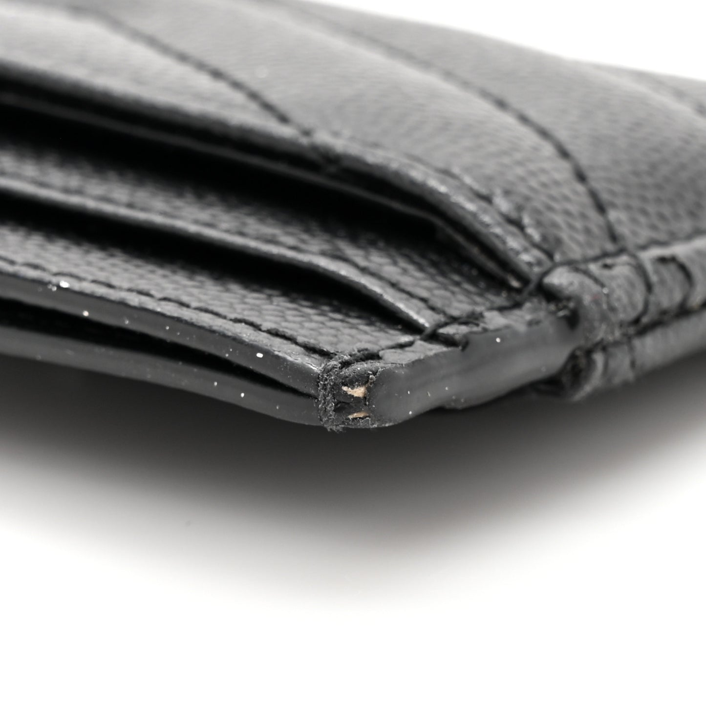 Grain De Poudre Matelasse Chevron Monogram Credit Card Case Black