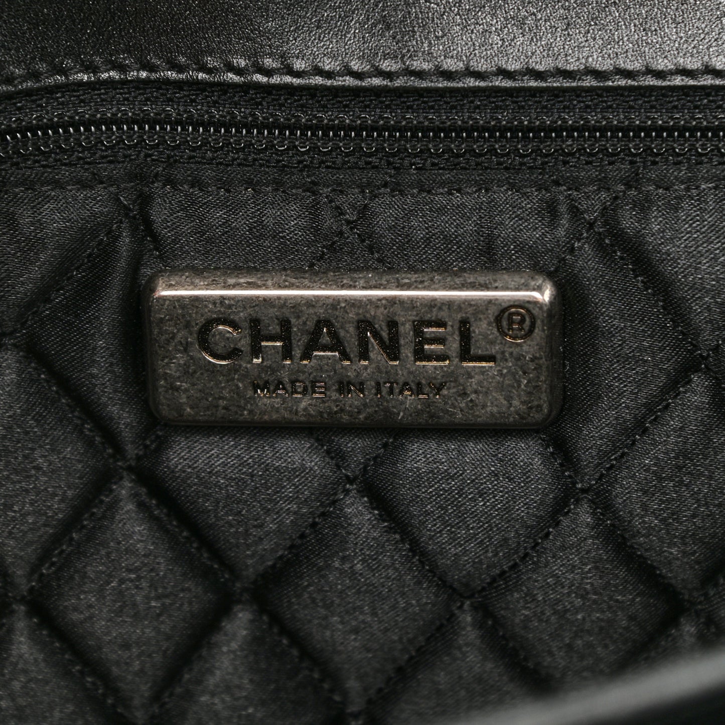 Smooth Calfskin Country Ride Flap Black