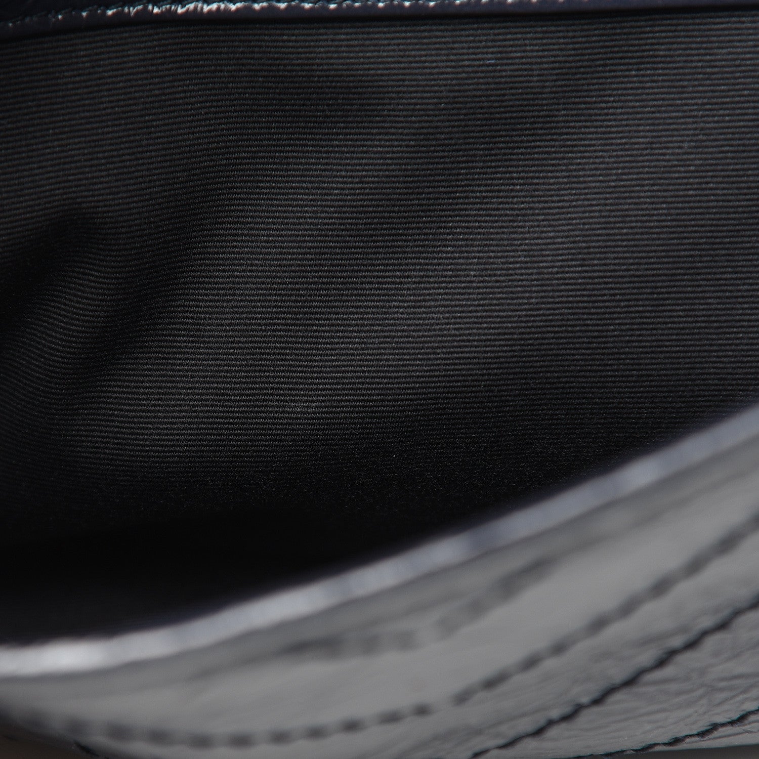 Saint Laurent Crinkled Calfskin Matelasse Monogram Medium Niki Chain Satchel Deep Marine 11 of 11
