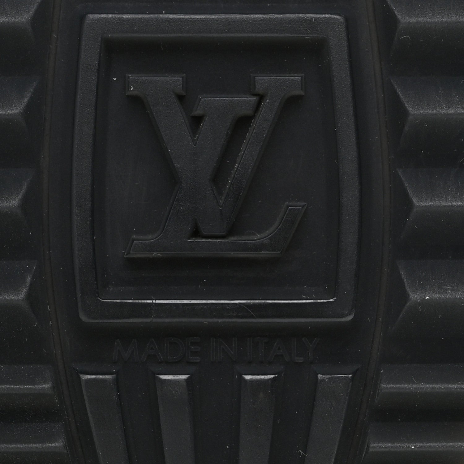 Louis Vuitton Suede Monogram Run Away Sneakers 39 Black 7 of 10