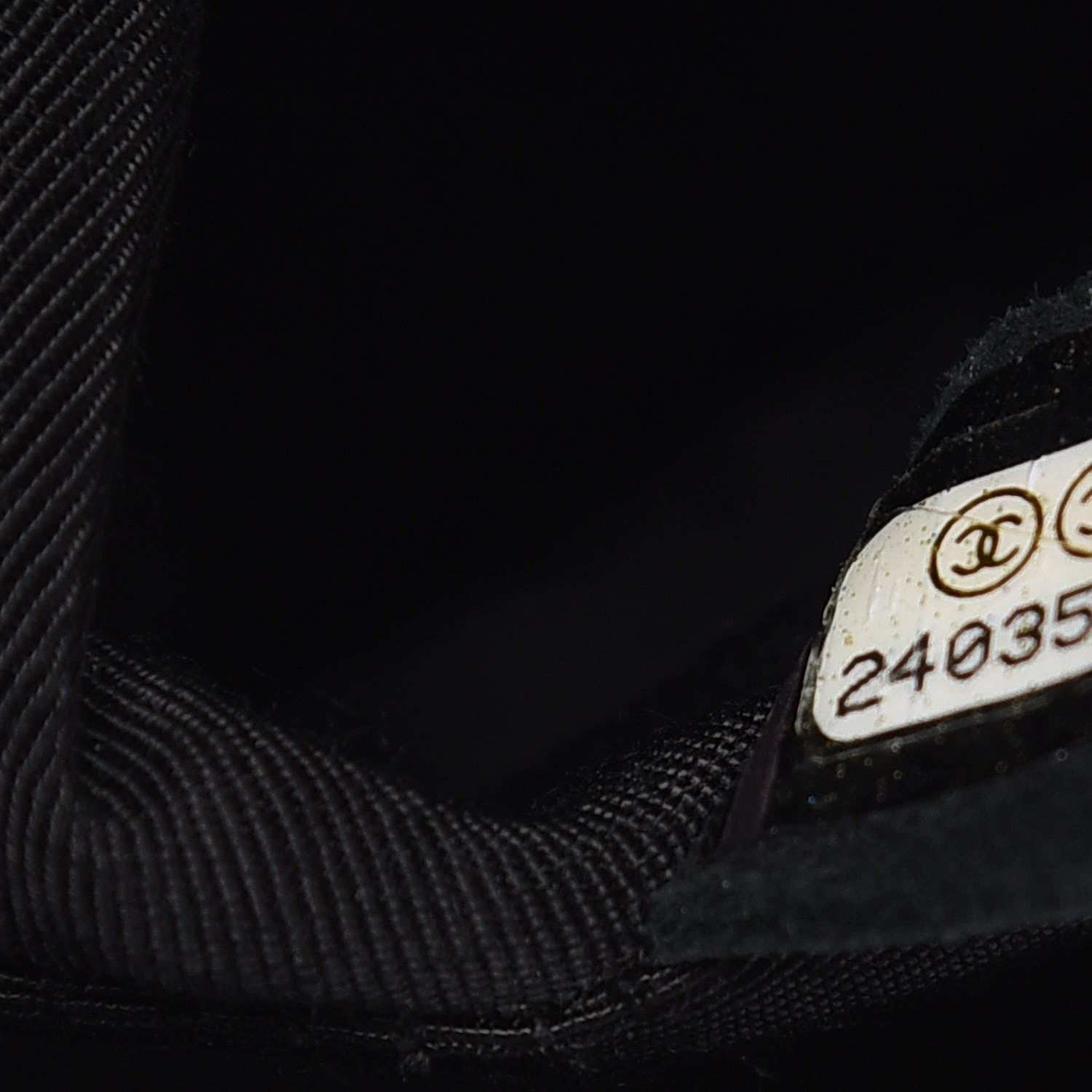 Chanel Caviar Quilted Medium Boy Flap So Black 7 of 10