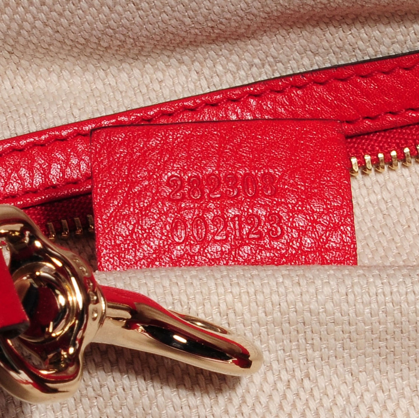 Pebbled Calfskin Large Soho Shoulder Bag Red