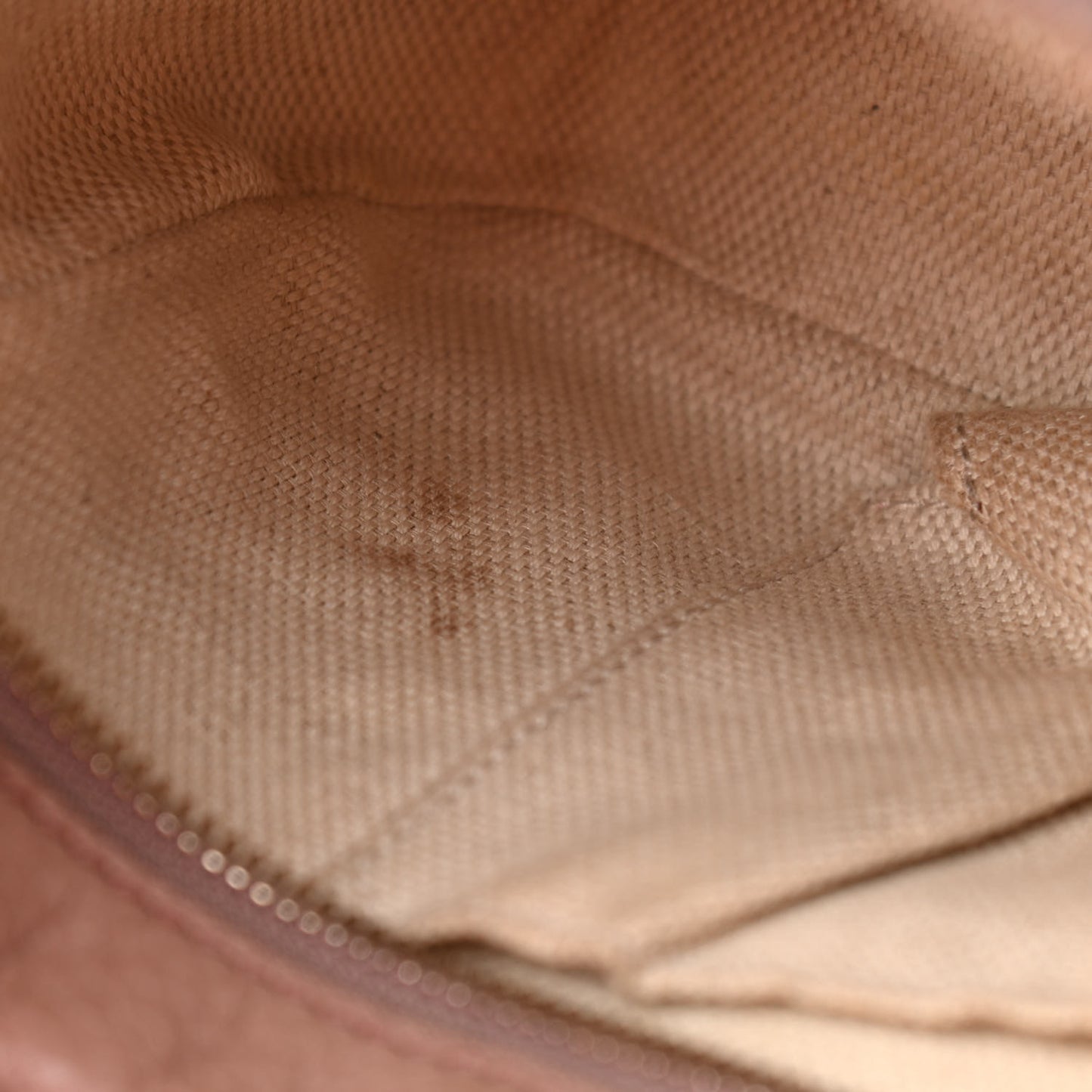 Pebbled Calfskin Small Soho Disco Bag Camelia