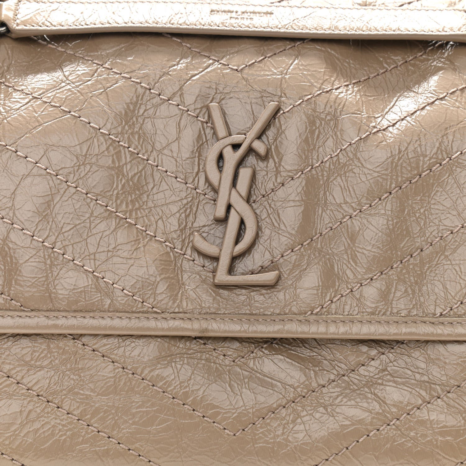 Saint Laurent Crinkled Calfskin Matelasse Monogram Medium Niki Chain Satchel Light Natural 8 of 11