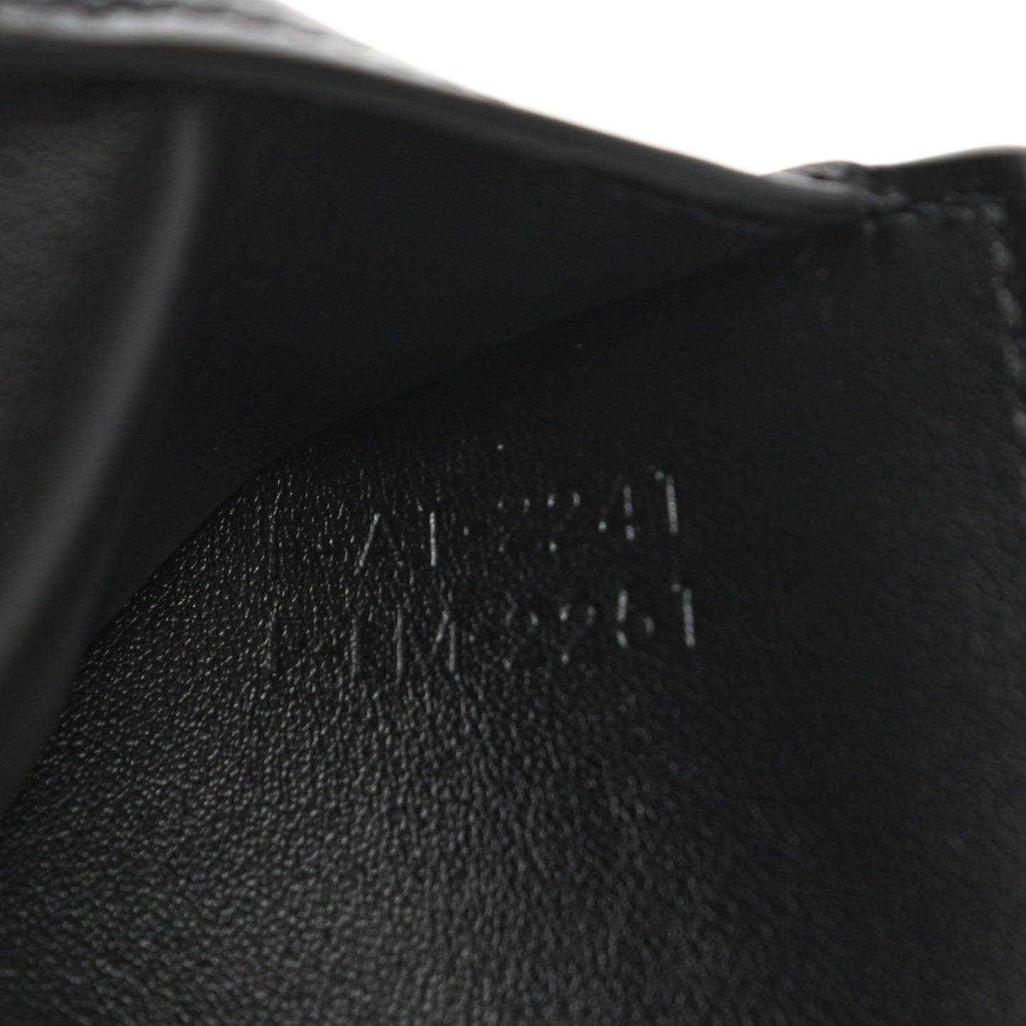 Shiny Smooth Lambskin Small Triomphe Wallet Black