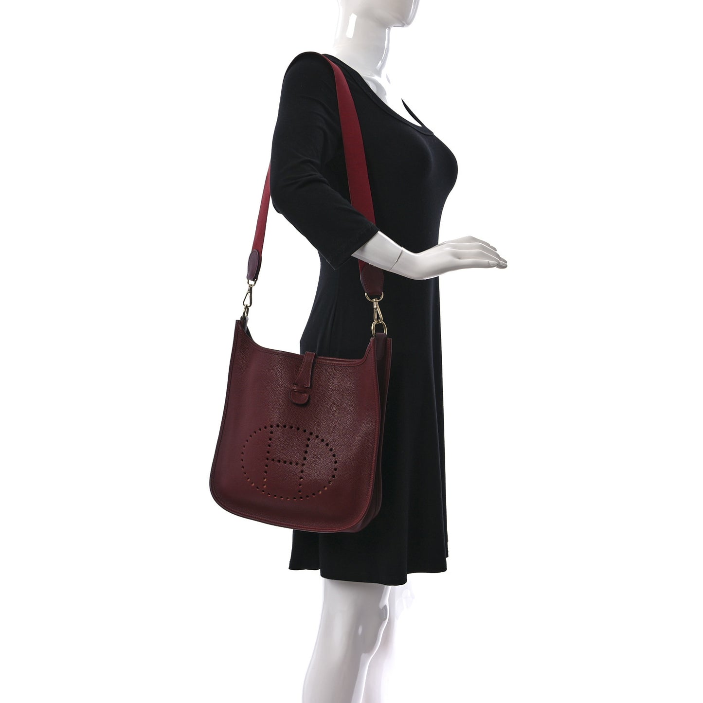 Togo Evelyne PM Rouge