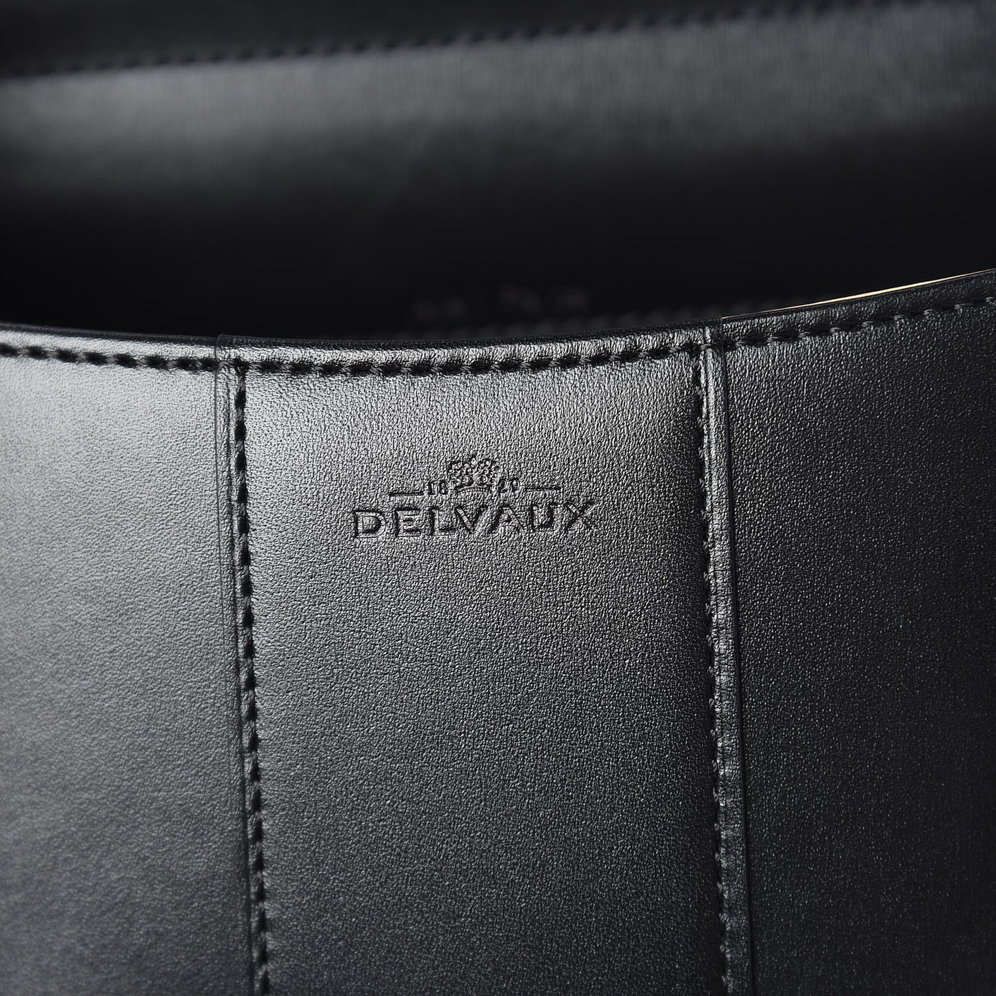 Box Calfskin Mini Brillant Satchel Black