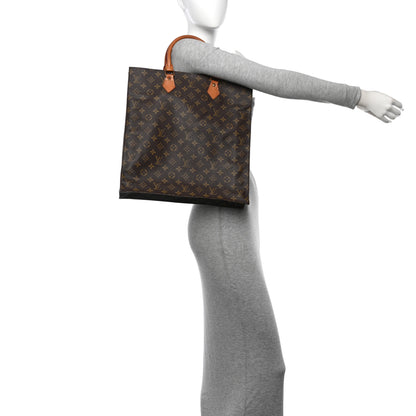 Louis Vuitton Monogram Sac Plat 2 of 15