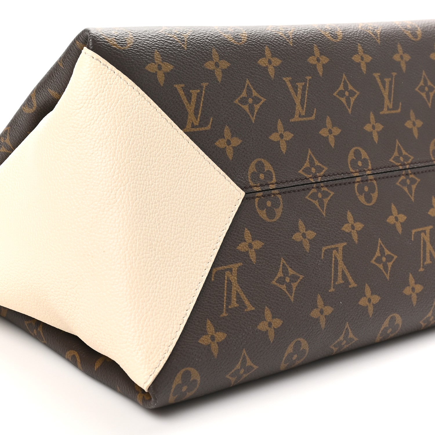 Louis Vuitton Monogram Vendome MM Cream 10 of 11