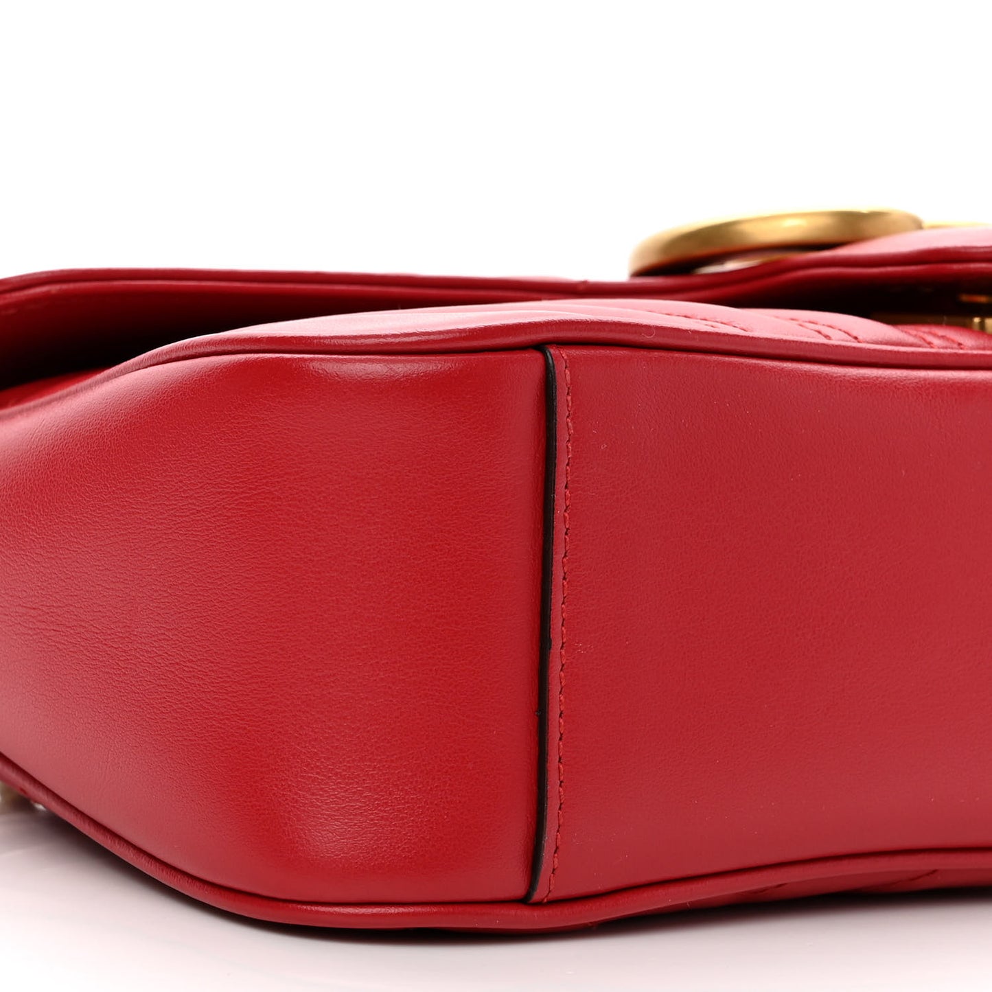 Calfskin Matelasse Small GG Marmont Shoulder Bag Hibiscus Red