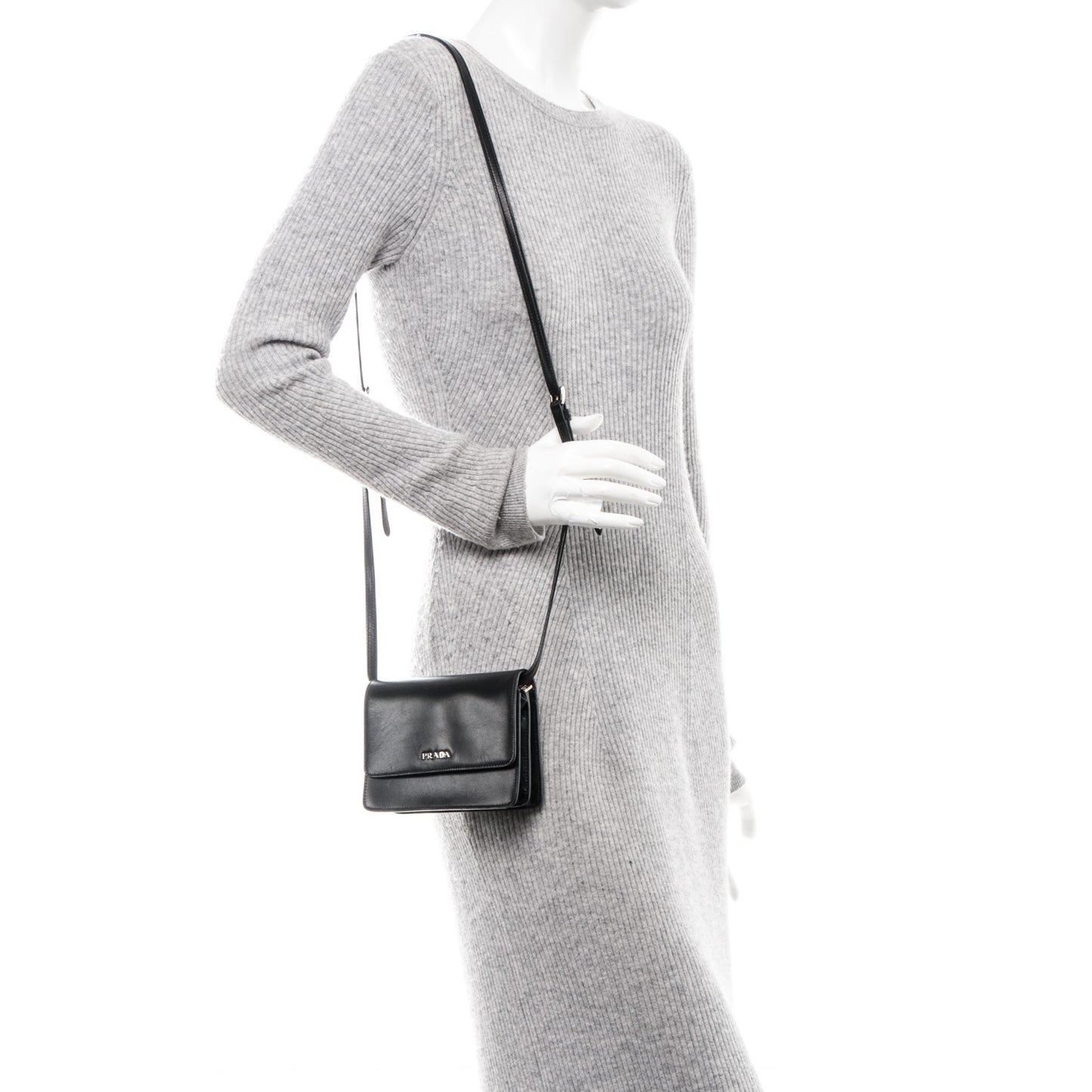 Soft Calfskin Crossbody Bag Nero Black