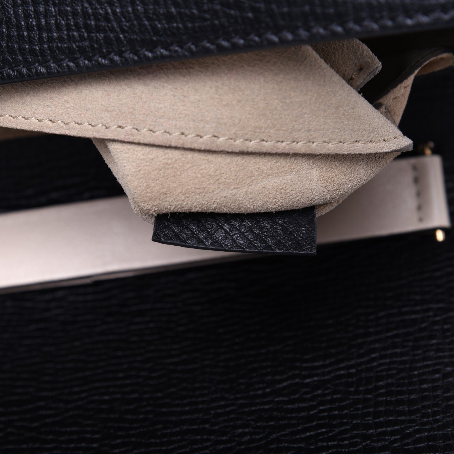Grained Calfskin Lambskin Bi-Color Medium Drew Shoulder Bag Black Powder Beige