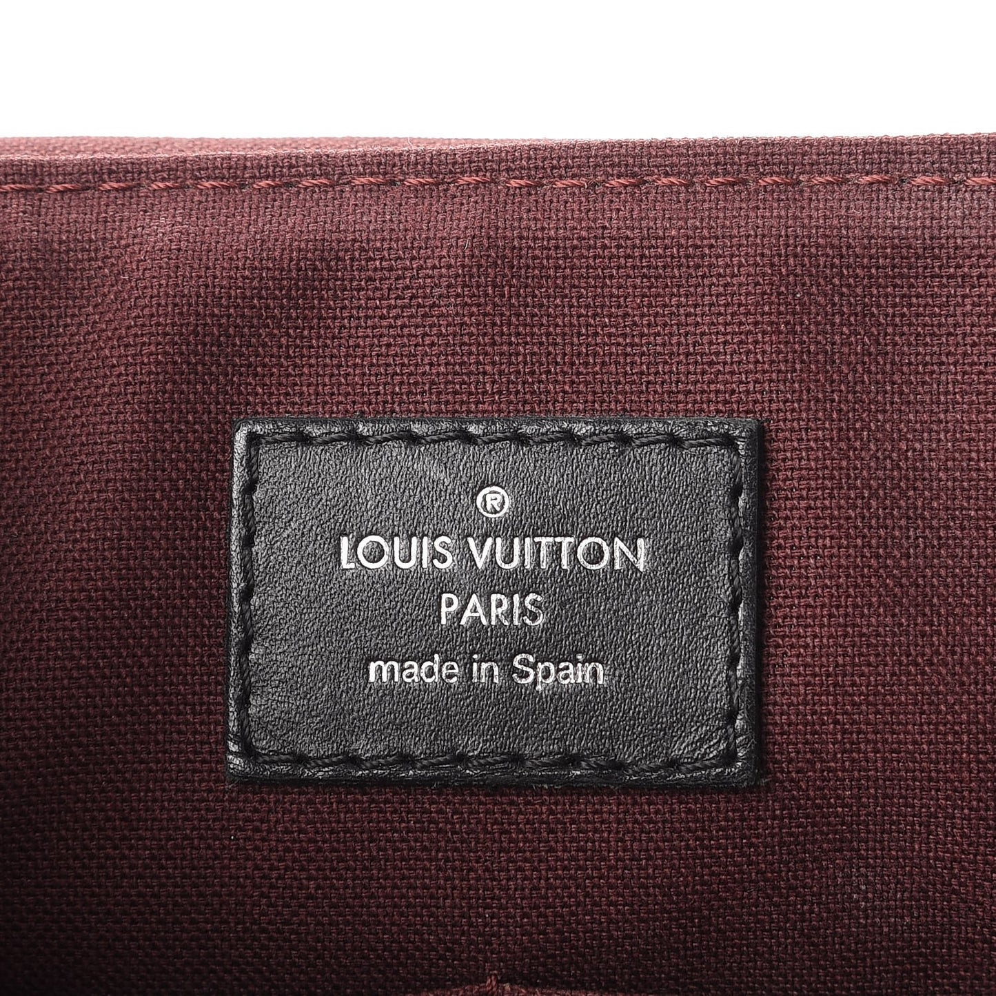 Monogram Macassar District PM