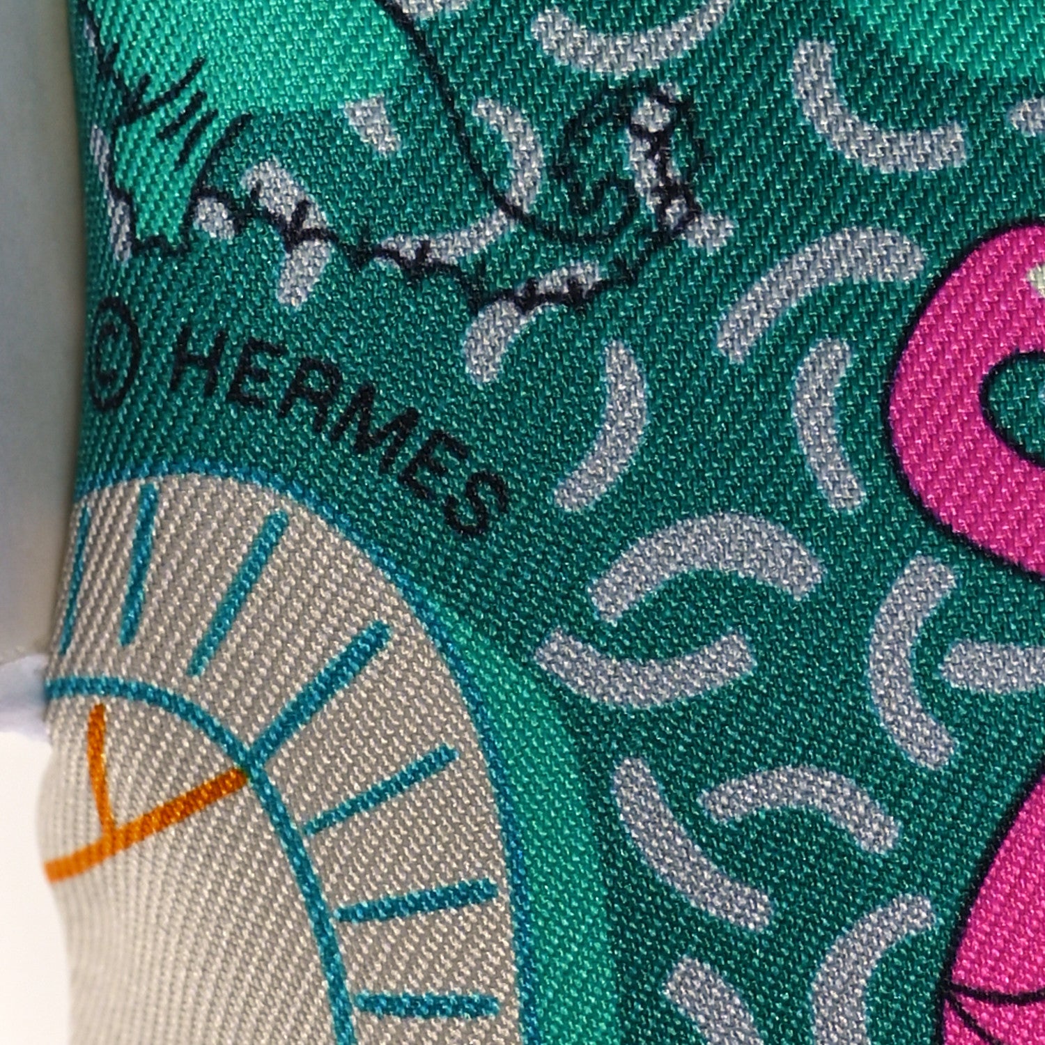Hermes Silk Splash Park Twilly Vert Jaune Multicolor 4 of 4