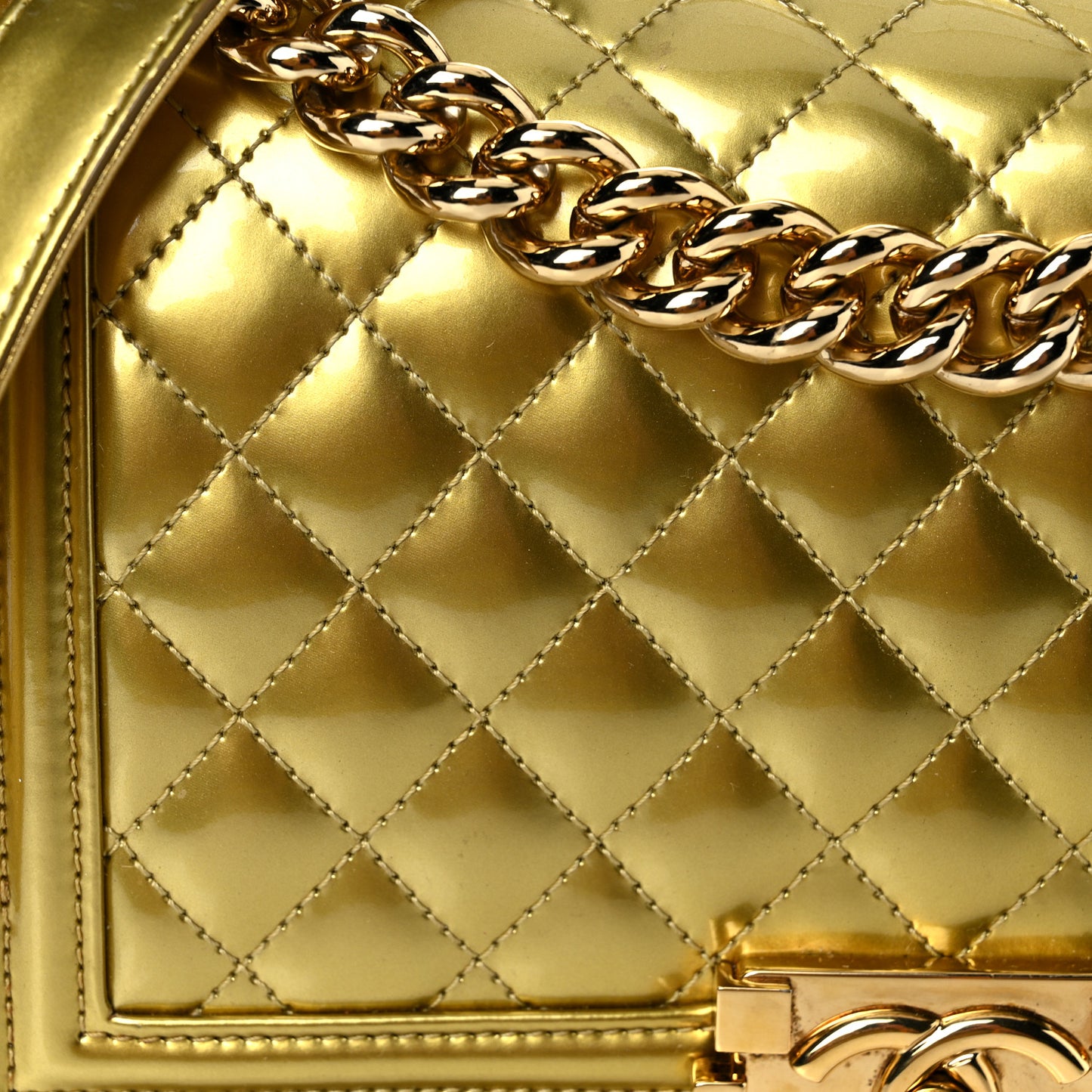 Metallic Patent Calfskin Quilted Medium Boy Flap Gold