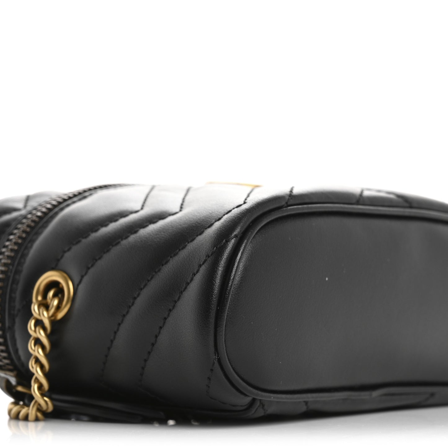 Calfskin Matelasse Chevron Mini GG Marmont Top Handle Bag Black