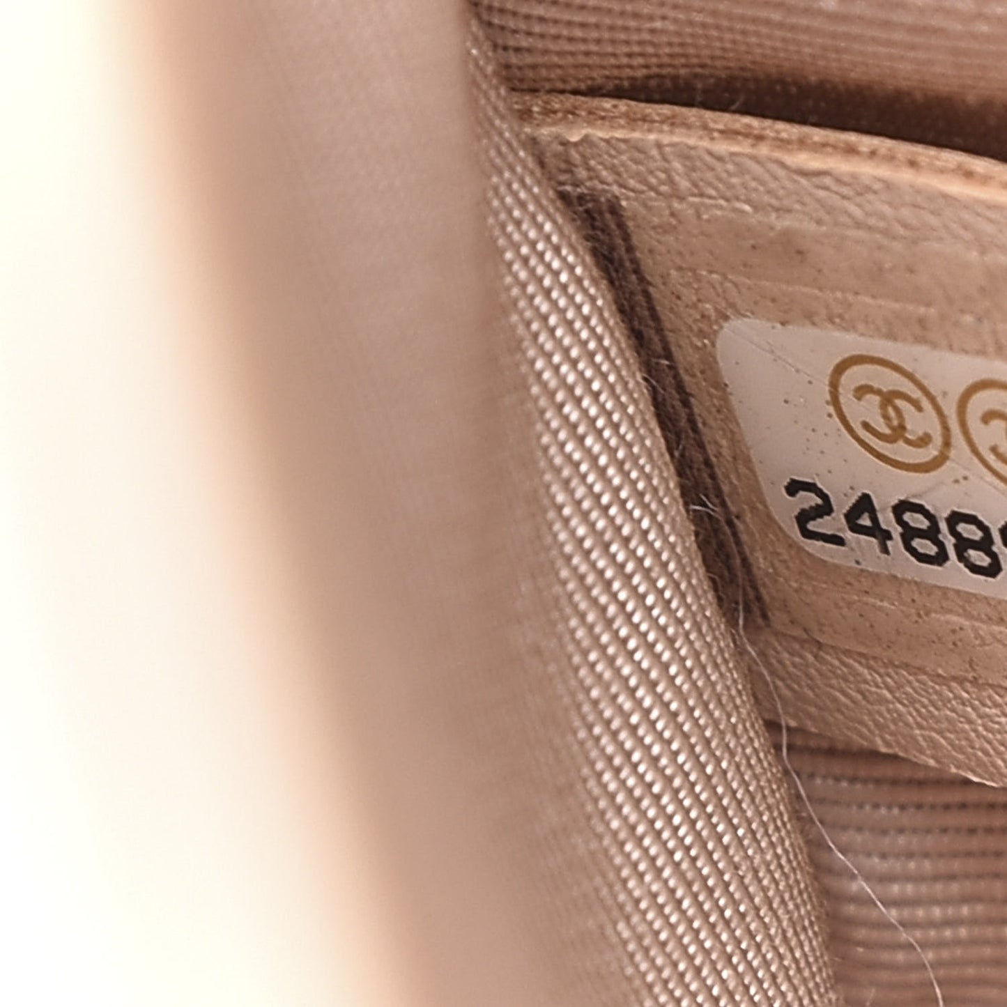 Caviar Chevron Quilted Small Boy Flap Light Beige