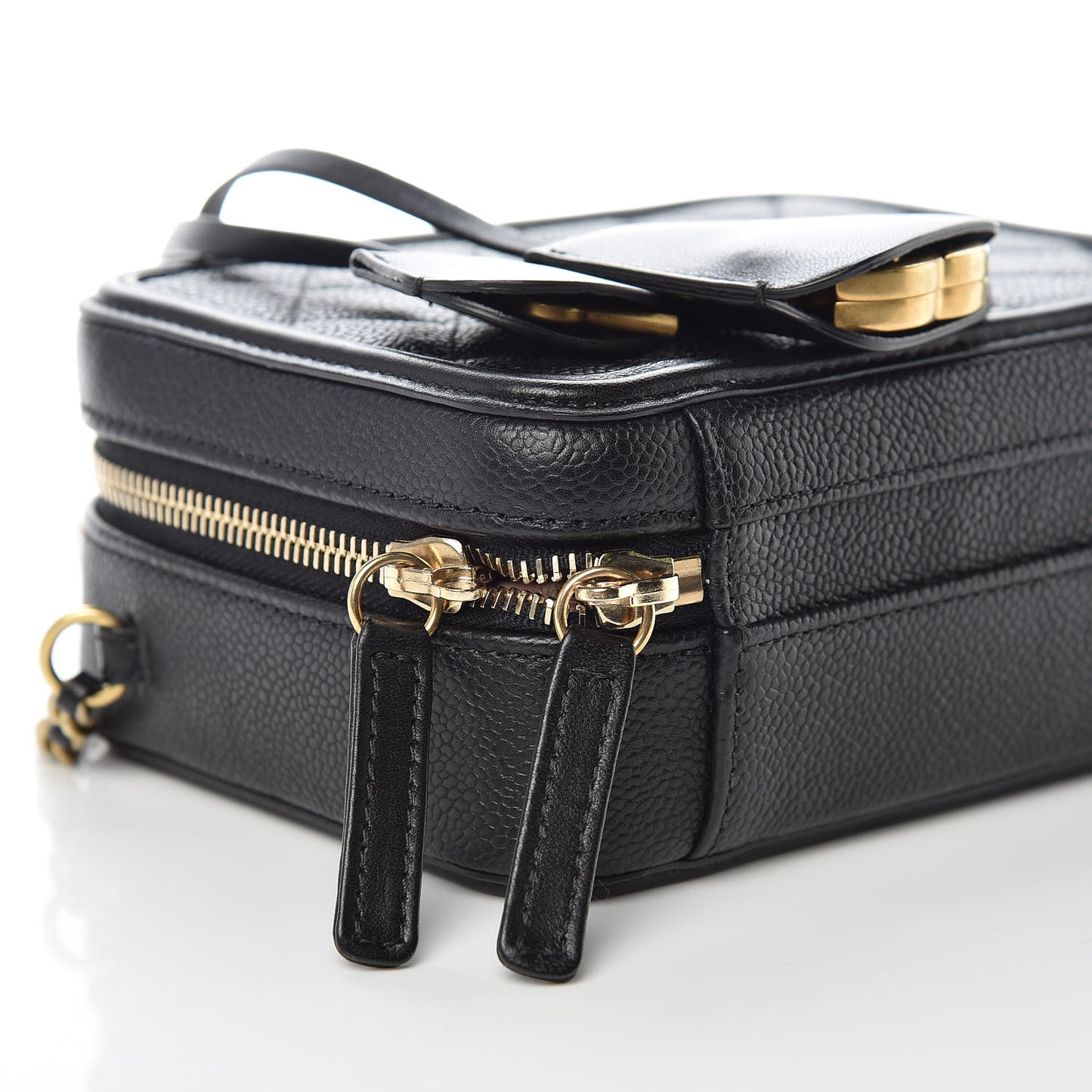 Caviar Quilted Small CC Filigree Vanity Case Black