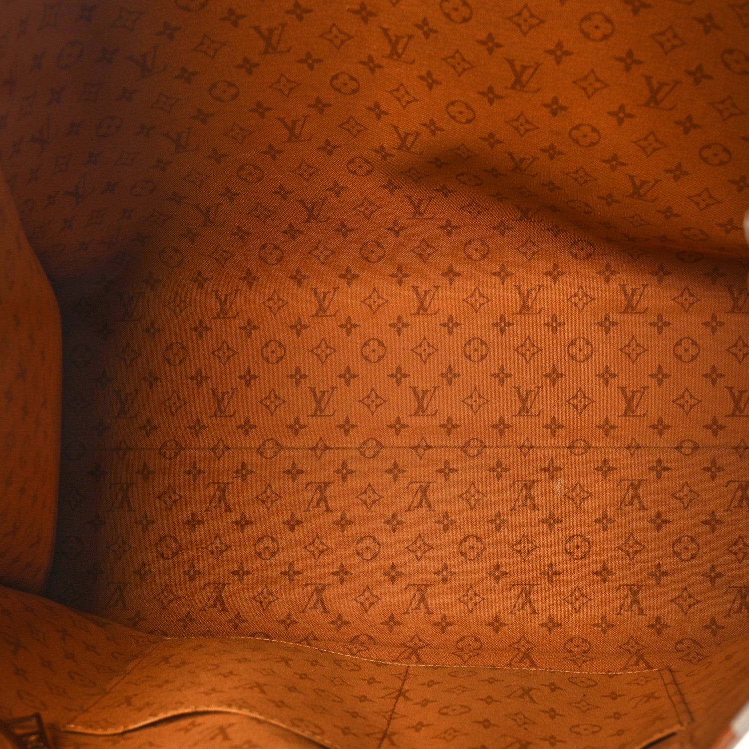 Louis Vuitton Monogram Giant Crafty Onthego GM Crème Caramel 5 of 10